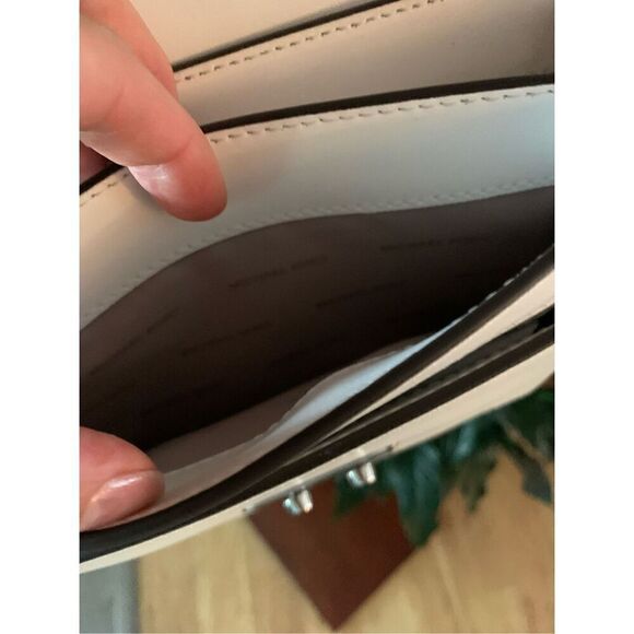 Michael Kors SLOAN EDITOR LARGE SHOULDER BAG - Picture 7 of 9